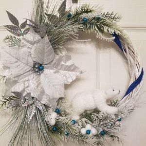 Winter / Christmas door wreath, white, 15" inch.